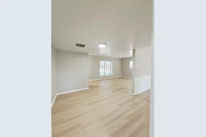 745 W Cedar Street, Hurst, TX 76053 - Photo 5