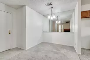 2617 Isbella Dr, Grand Prairie, TX 75052 - Photo 11