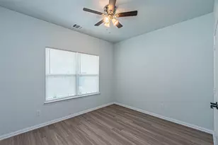 4128 Mart St, Dallas, TX 75212 - Photo 5