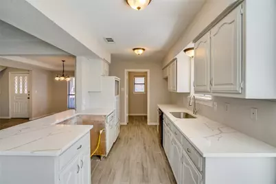 3301 Darion Lane, Plano, TX 75093 - Photo 11