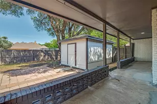 1901 Westshore Dr, Garland, TX 75043 - Photo 9