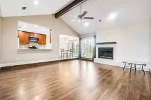 211 Willow Creek Ct, Mansfield, TX 76063 - Photo 3