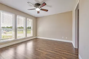 211 Willow Creek Ct, Mansfield, TX 76063 - Photo 7