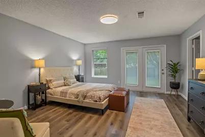 706 Henslee Drive, Euless, TX 76040 - Photo 11
