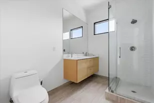 2021 Dennison St, Dallas, TX 75212 - Photo 19