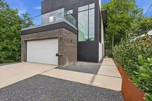 2021 Dennison St, Dallas, TX 75212 - Photo 3