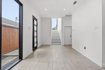 2021 Dennison Street, Dallas, TX 75212 - Photo 7