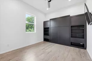 2021 Dennison St, Dallas, TX 75212 - Photo 17