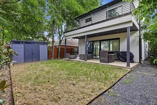 2021 Dennison St, Dallas, TX 75212 - Photo 29