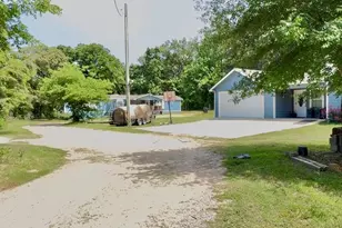 8261 County Rd 381, Tyler, TX 75708 - Photo 1