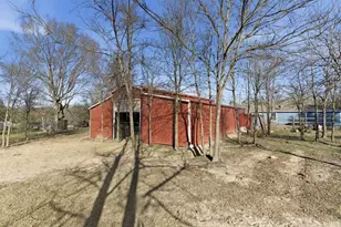 8261 County Rd 381, Tyler, TX 75708 - Photo 11