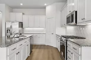 1417 Summit View Ln, Little Elm, TX 76227 - Photo 9