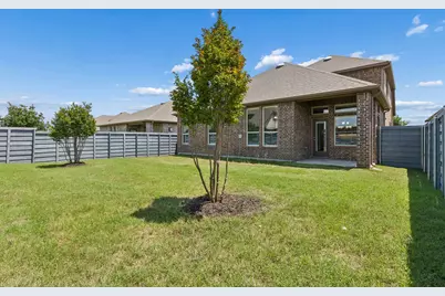 1417 Summit View Lane, Little Elm, TX 76227 - Photo 7