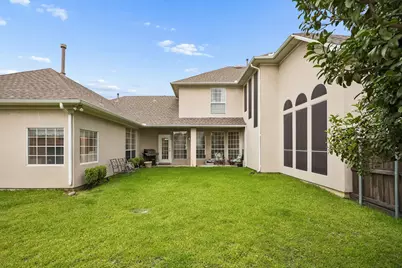 9705 Valley Lake Court, Irving, TX 75063 - Photo 29