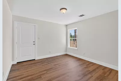 4002 Falls Drive, Dallas, TX 75211 - Photo 11