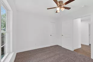 4002 Falls Dr, Dallas, TX 75211 - Photo 15