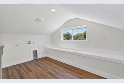4002 Falls Drive, Dallas, TX 75211 - Photo 19