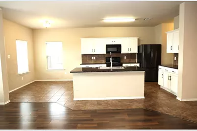 2135 Forest Meadow Drive, Princeton, TX 75407 - Photo 9