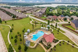 3300 Discovery Dr, Little Elm, TX 75068 - Photo 27
