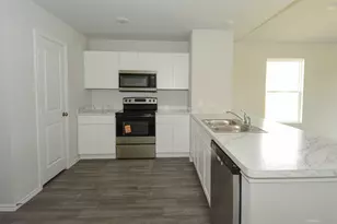 297 Victory Dr, Mabank, TX 75147 - Photo 5