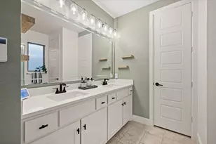 8254 Laflin Ln, Dallas, TX 75231 - Photo 23