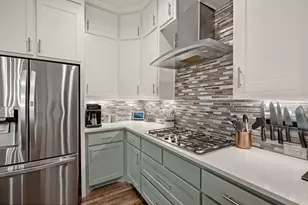 8254 Laflin Ln, Dallas, TX 75231 - Photo 15