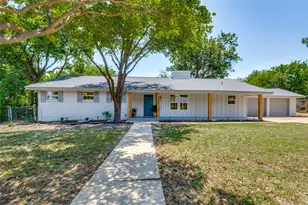 5824 Cynthia Cir, North Richland Hills, TX 76117 - Photo 1