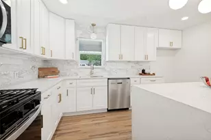 5824 Cynthia Cir, North Richland Hills, TX 76117 - Photo 15