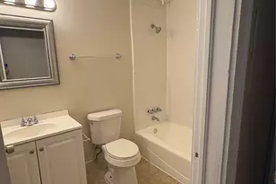 907 N Bishop Ave, Dallas, TX 75208 - Photo 11