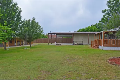 2024 Walker Street, Granbury, TX 76048 - Photo 31