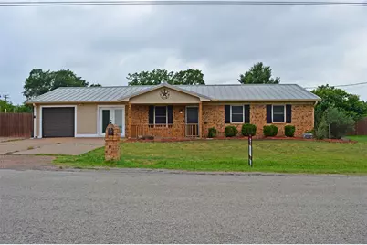 2024 Walker Street, Granbury, TX 76048 - Photo 5