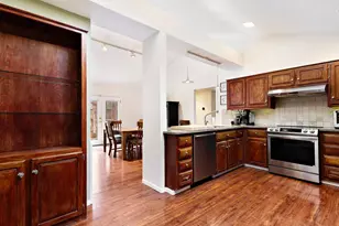 2531 Lake Bend Terrace, Carrollton, TX 75006 - Photo 5
