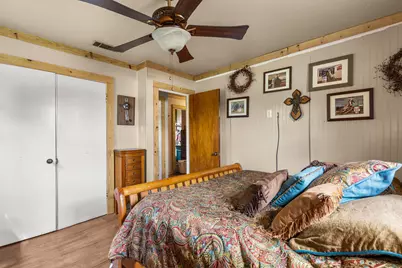 418 S Broadway Street, Meridian, TX 76665 - Photo 15