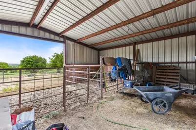 418 S Broadway Street, Meridian, TX 76665 - Photo 5