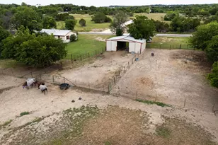 418 S Broadway St, Meridian, TX 76665 - Photo 19
