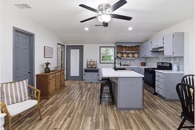 10015 Shoreline Drive, Wills Point, TX 75169 - Photo 5