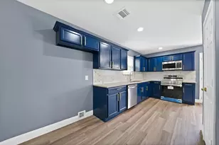 3206 Roberts St, Greenville, TX 75401 - Photo 9