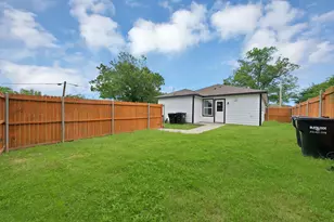 3206 Roberts St, Greenville, TX 75401 - Photo 23
