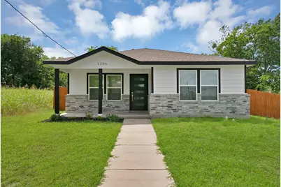 3206 Roberts Street, Greenville, TX 75401 - Photo 3
