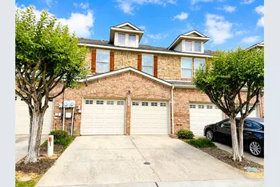 2743 Hyde Park Drive, Grand Prairie, TX 75050 - Photo 1