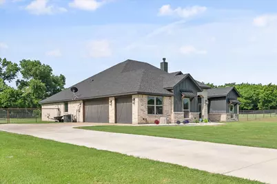1052 Kessler Road, Weatherford, TX 76087 - Photo 3