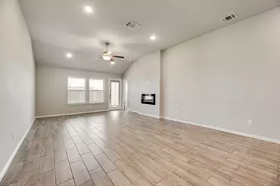 14216 Aberavon Drive, Pilot Point, TX 76258 - Photo 9