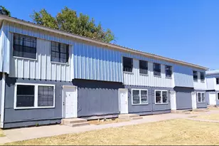 208 N Church St, Hillsboro, TX 76645 - Photo 3