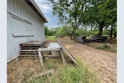 5910 Sh-34, Oak Ridge, TX 75142 - Photo 23