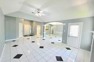 13618 Sablegrove Ln, Houston, TX 77014 - Photo 11
