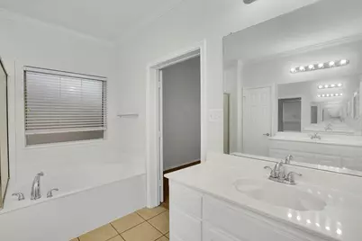 1107 Eastbrook Drive, Glenn Heights, TX 75154 - Photo 31