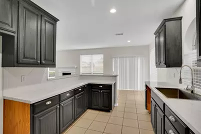1107 Eastbrook Drive, Glenn Heights, TX 75154 - Photo 7