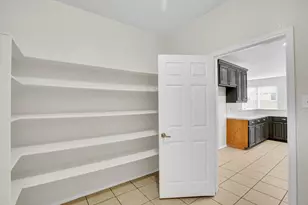 1107 Eastbrook Dr, Glenn Heights, TX 75154 - Photo 9