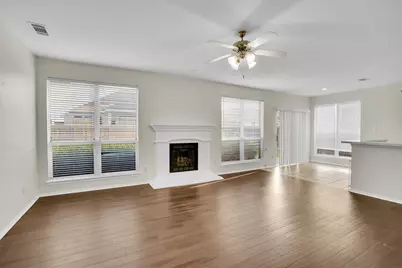 1107 Eastbrook Drive, Glenn Heights, TX 75154 - Photo 13
