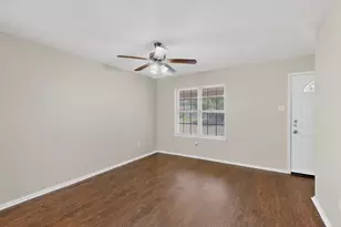 2718 Wesleyan Dr, Irving, TX 75062 - Photo 7